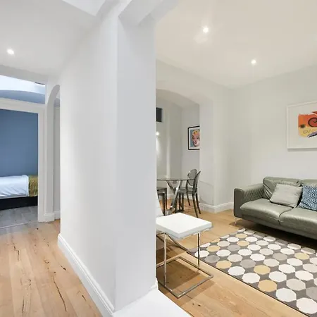 Apartamento Cozy Hideaway In South Ken! Londres Exterior foto