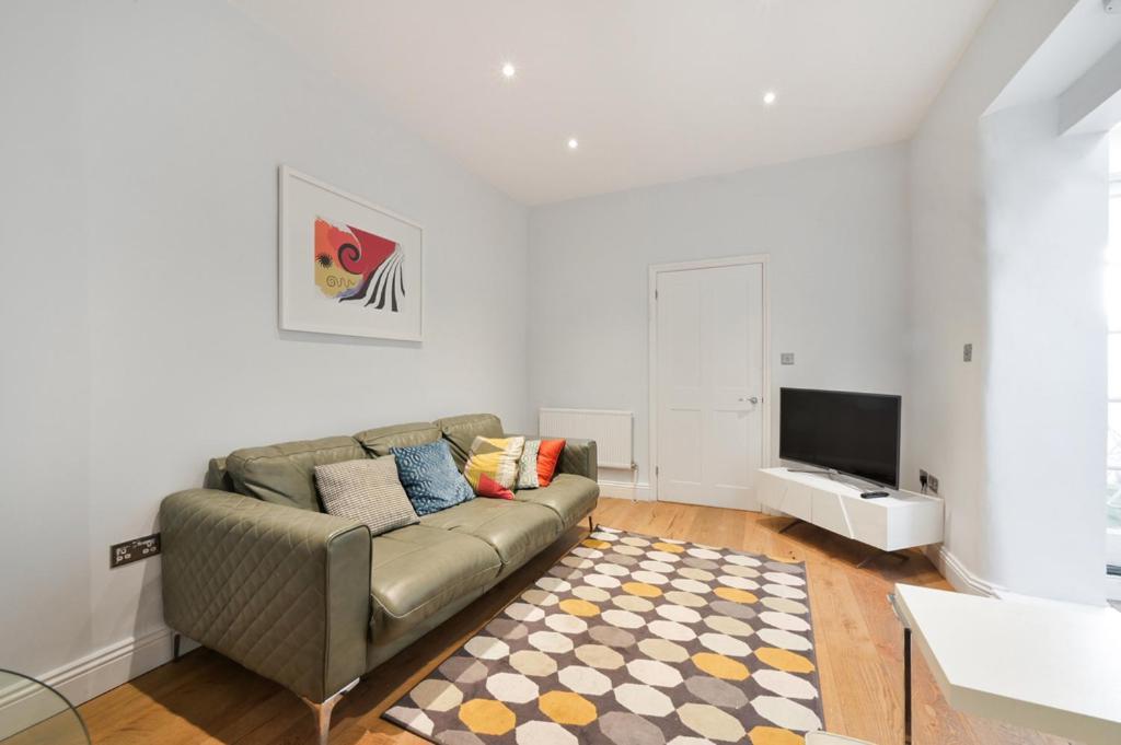 Cozy Hideaway In South Ken! Apartamento *